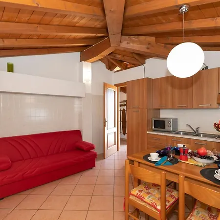 Apartment Garibaldi View